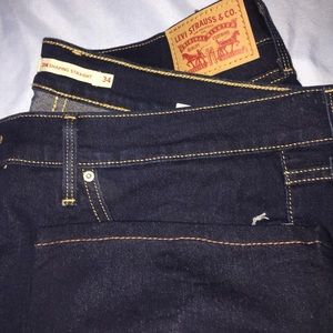 Levi Strauss Shaping straight jeans